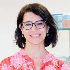 Dra. Melissa Calegaro